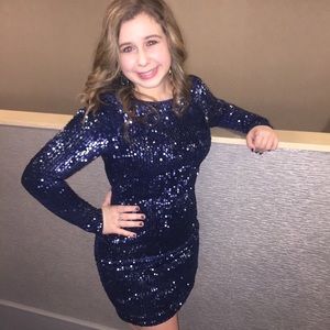 Cocktail short navy sequin, velvet dress (NWT)